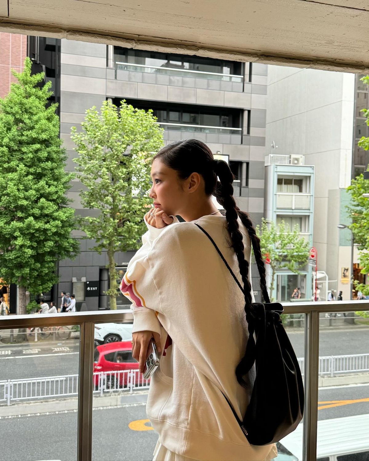 @jennierubyjane