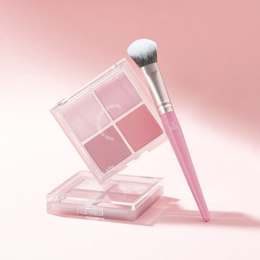 비오브 뮤트 치크팔레트 로즈가든 3만2천원.