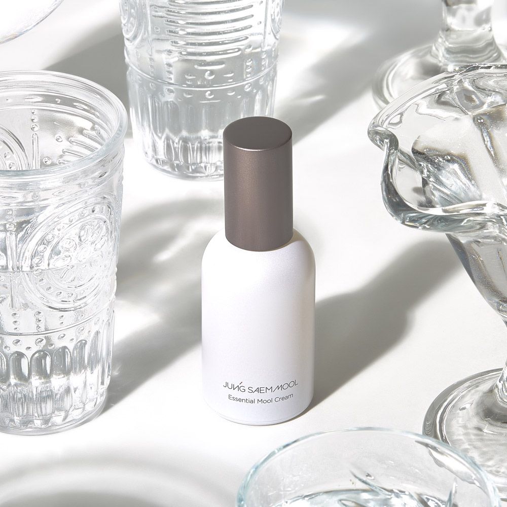 정샘물 에센셜 물 크림 50ml 5만3천원.