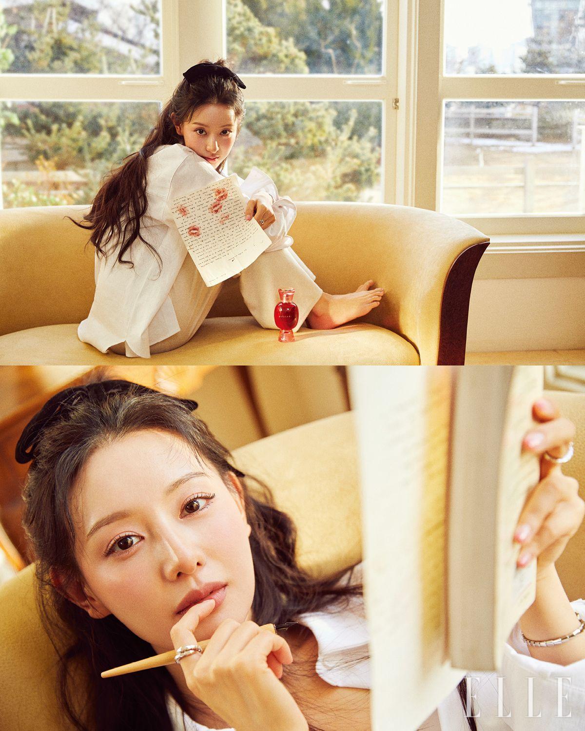 “내 여인을 찬양하는 말 가운데 이렇게 큰 축복이 있는데, (중략) 나는 앞으로 이 고귀한 여인을 찬양하는 시만 쓰기로 결심했다.” 사랑을 선언하기 전의 떨림과 경이를 담아 한 글자 한 글자 꾹꾹 눌러 적어보는 사랑의 서신. 마스터 조향사 자크 카발리에는 풍성한 장미 부케에 싱그러운 라즈베리 어코드를 더해 마침내 이뤄질 사랑에 대한 기대감을 채워주는 향, 불가리 알레그라 피오리 다모레를 탄생시켰다. 셔츠는 Jun by Jun K. 팬츠는 스타일리스트 소장품. 리본 핀은 Nana Jacqueline. 링과 브레이슬릿은 모두 Bvlgari.