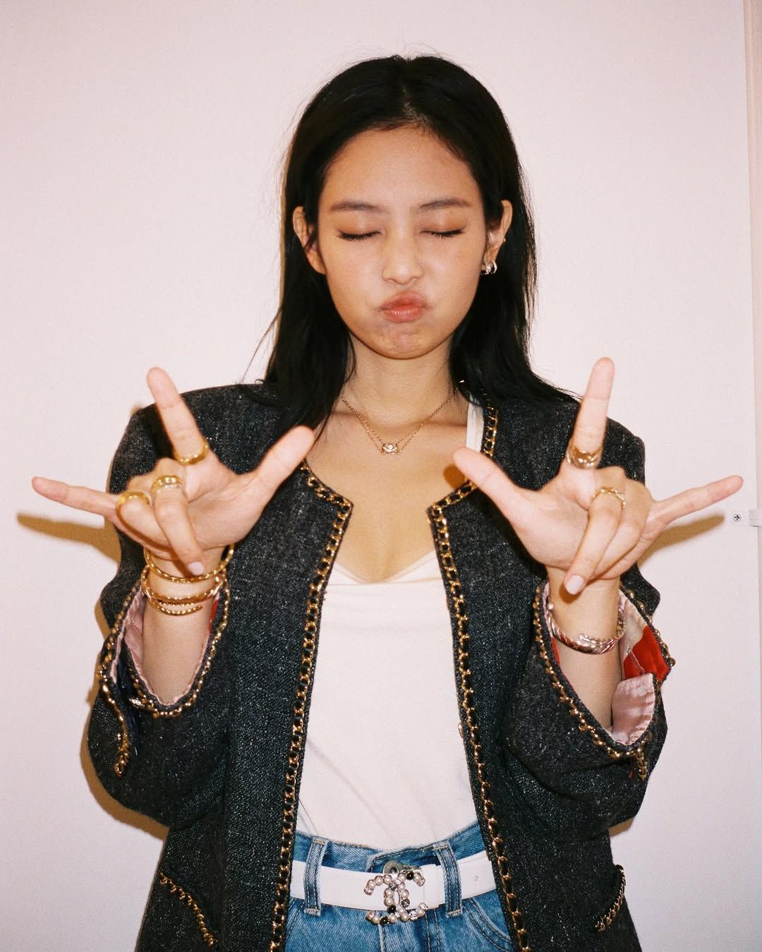 @jennierubyjane