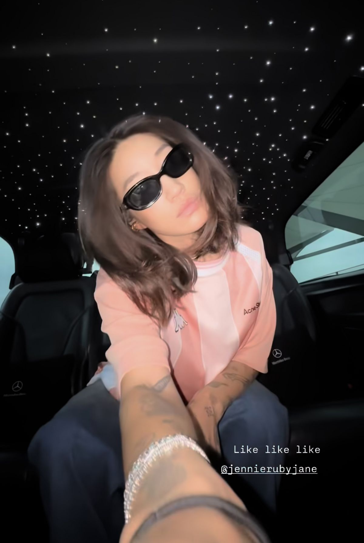 @peggygou_
