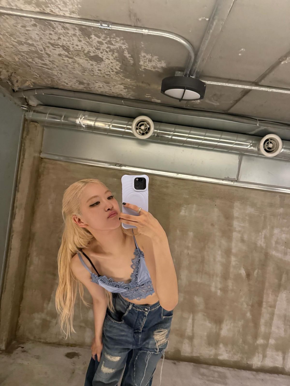 @roses_are_rosie