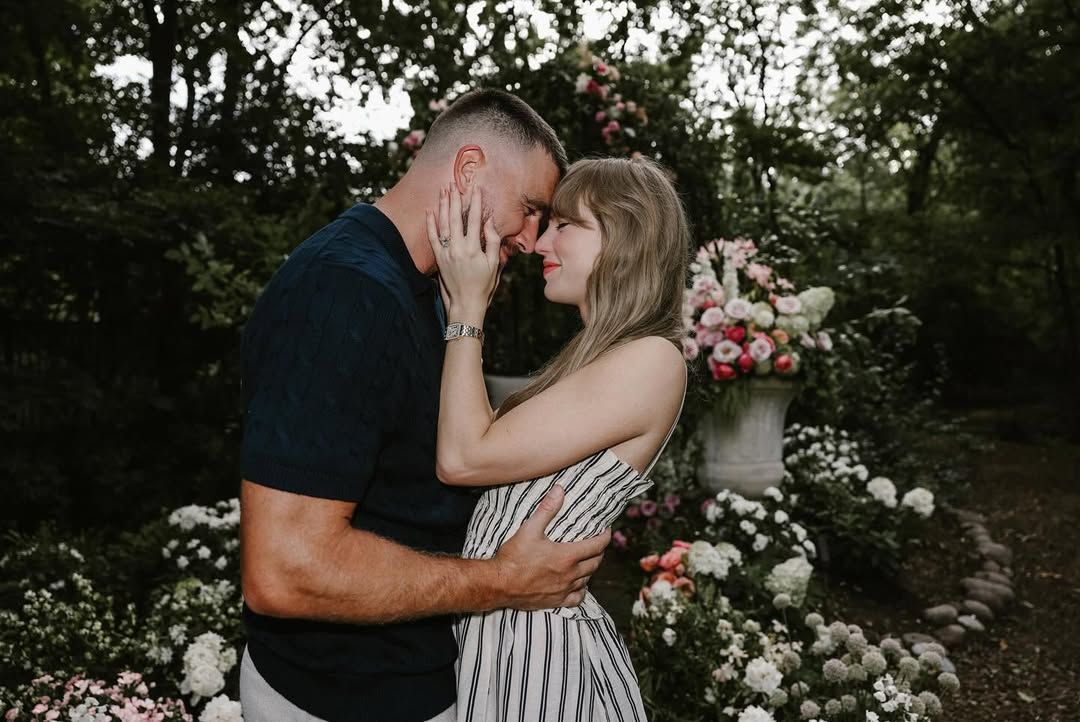 @taylorswift