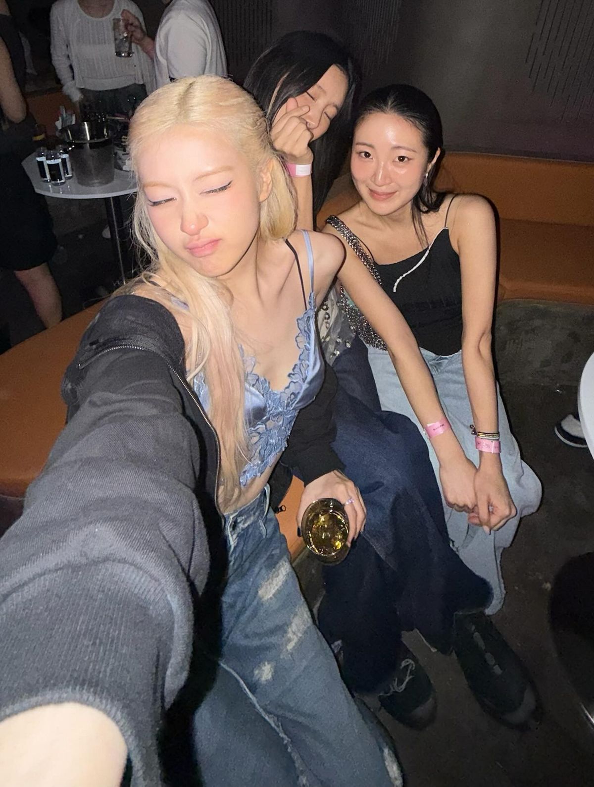 @ roses_are_rosie