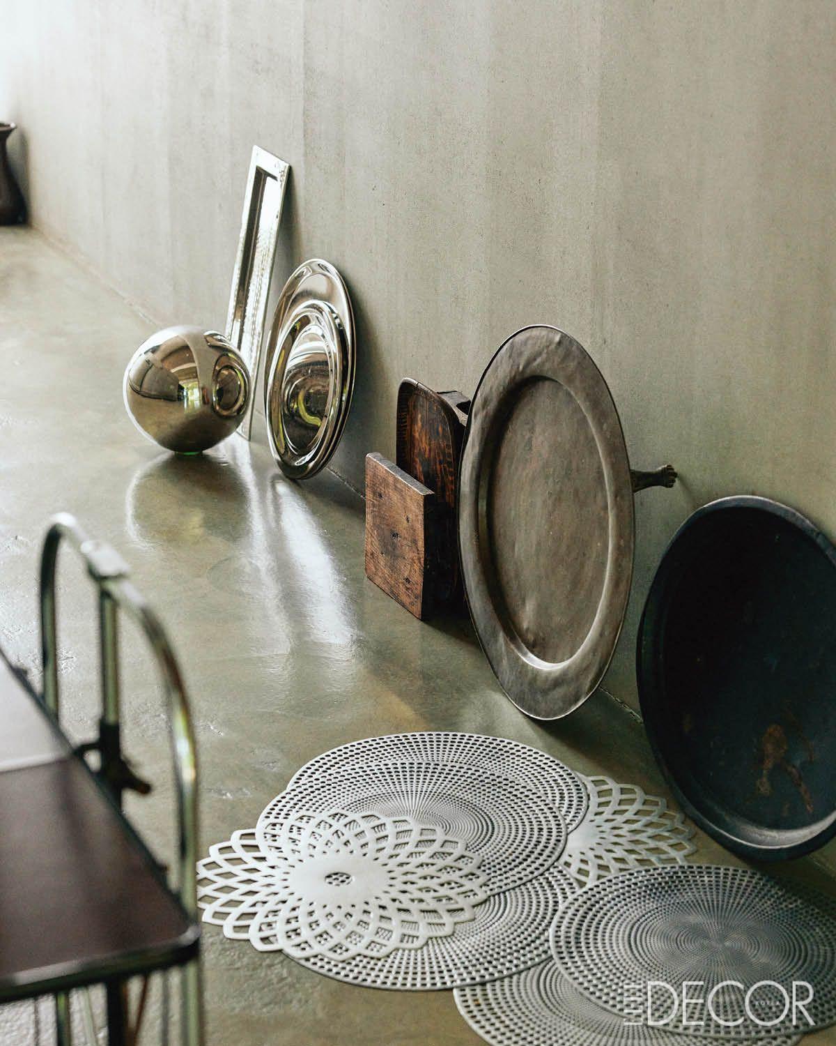 해외 벼룩시장에서 조금씩 사 모은 기물들.