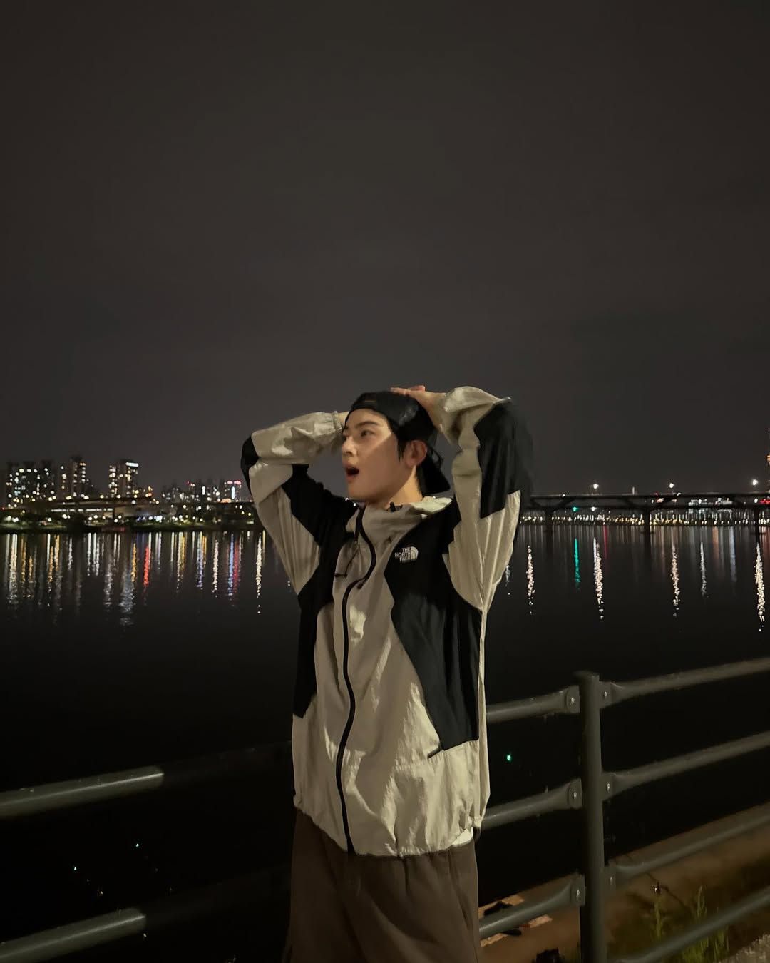 일병 차은우는 왜 경주 APEC에 홀로 나타났을까?