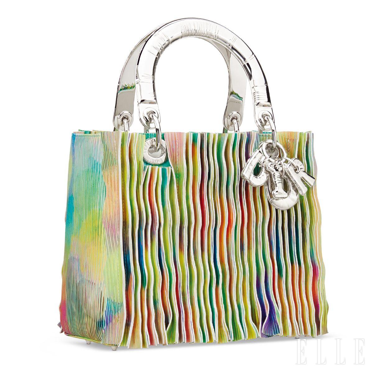 추상적 예술이 돋보이는 주 팅의 작품 같은 백. 