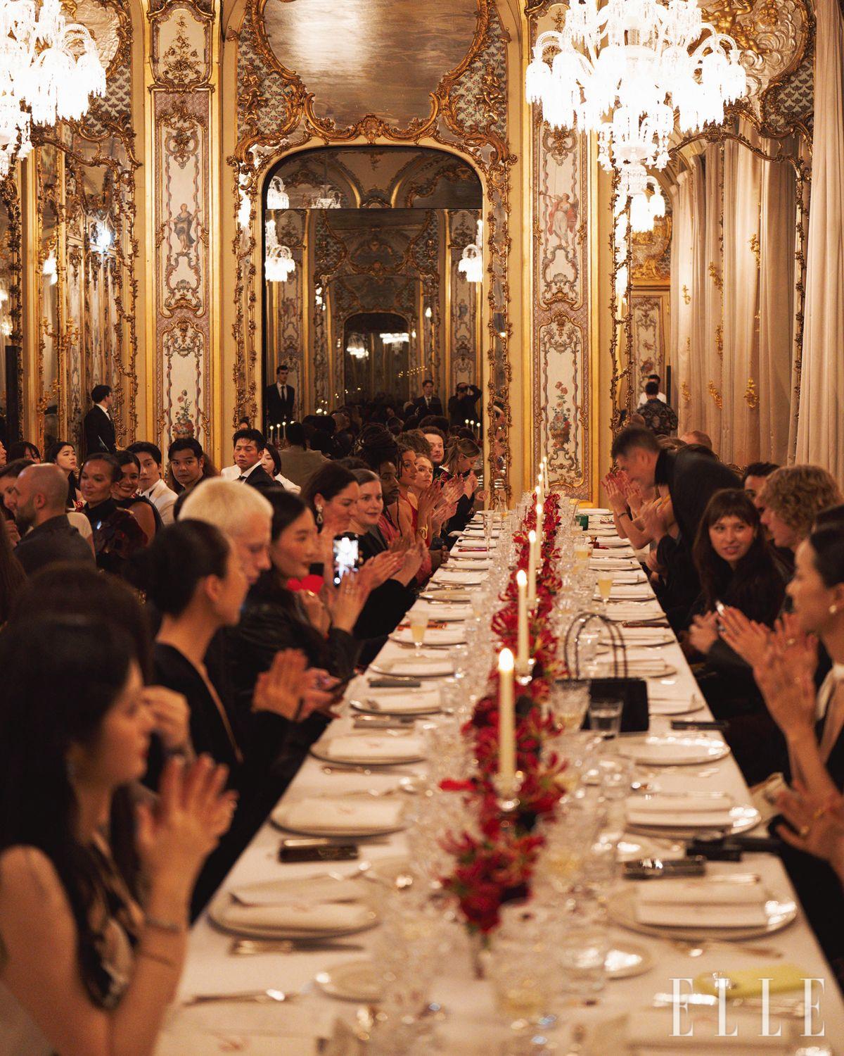 알랭 뒤카스가 이끄는 메종 바카라에서 열린 만찬. 