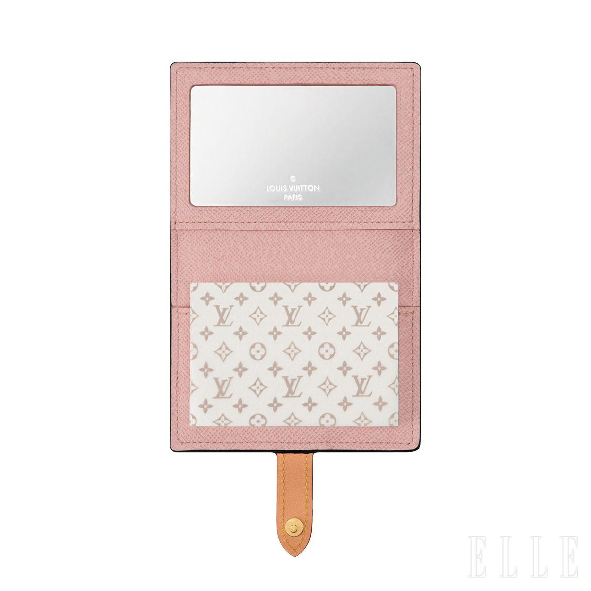 매티파잉 페이퍼 케이스, 가격 미정, 모두 Louis Vuitton.