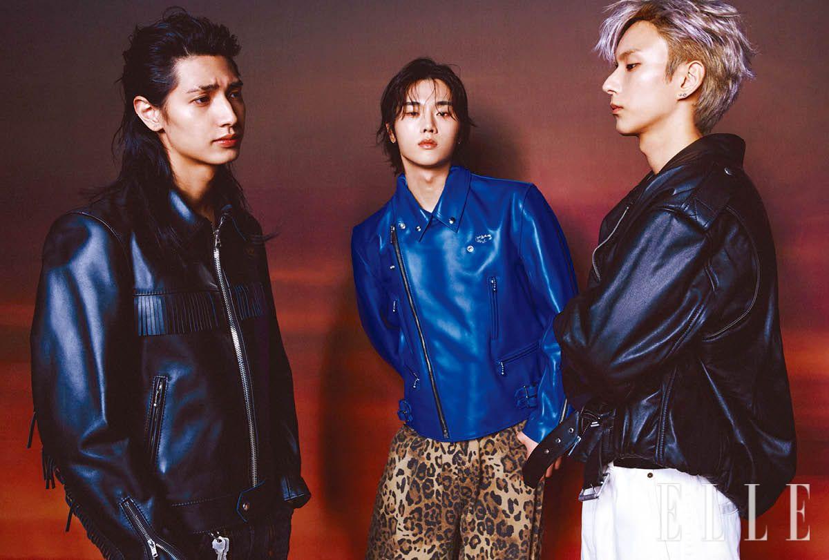 주연이 입은 레더 재킷은 Lewis Leathers by Hide and Ride. 팬츠는 스타일리스트 소장품. 정수가 입은 블루 컬러 레더 재킷은 Lewis Leathers by Hide and Ride. 팬츠는 Duckdive. 오드가 입은 레더 바이커 재킷과 팬츠는 모두 Loewe.