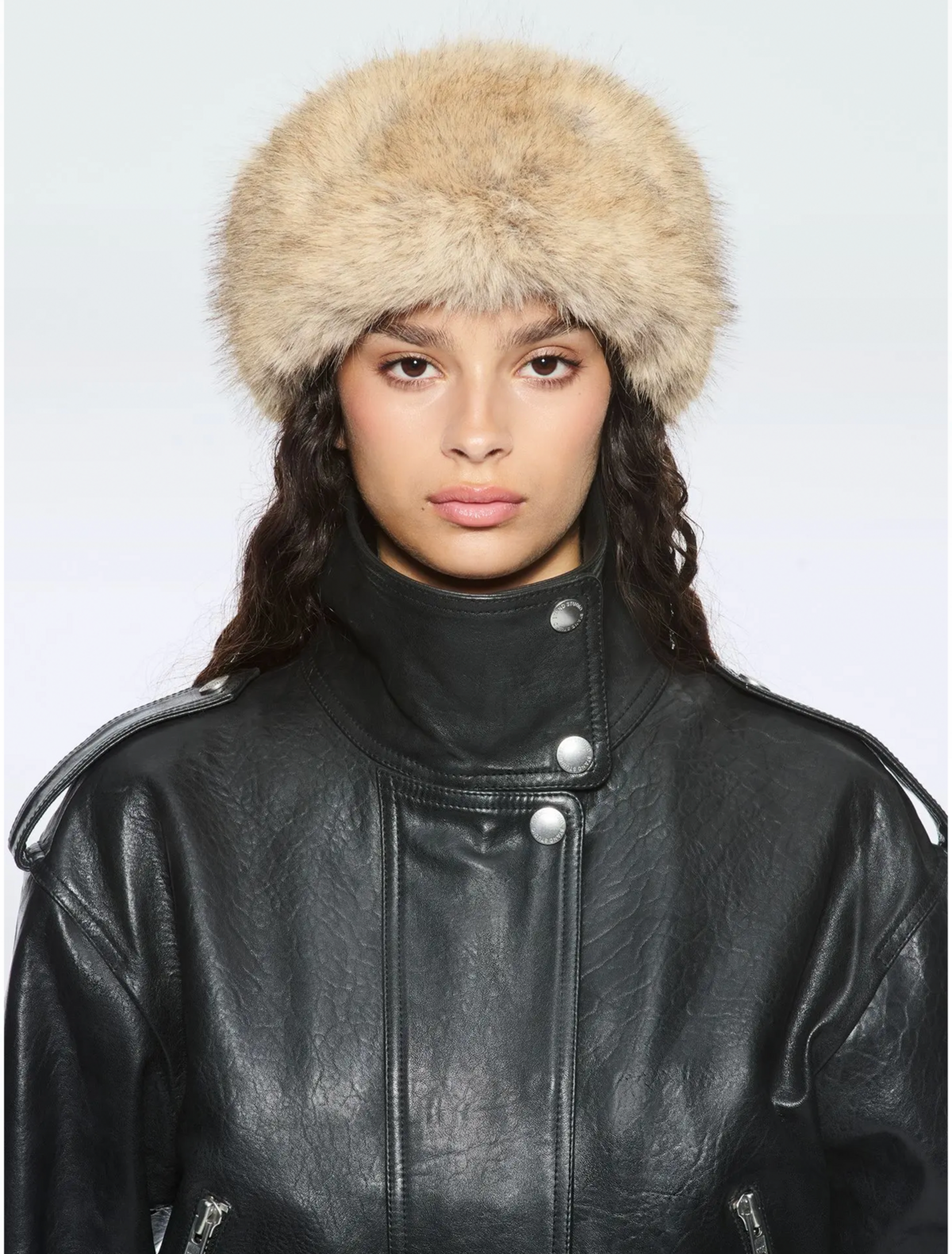 STAND STUDIO 공식 홈페이지