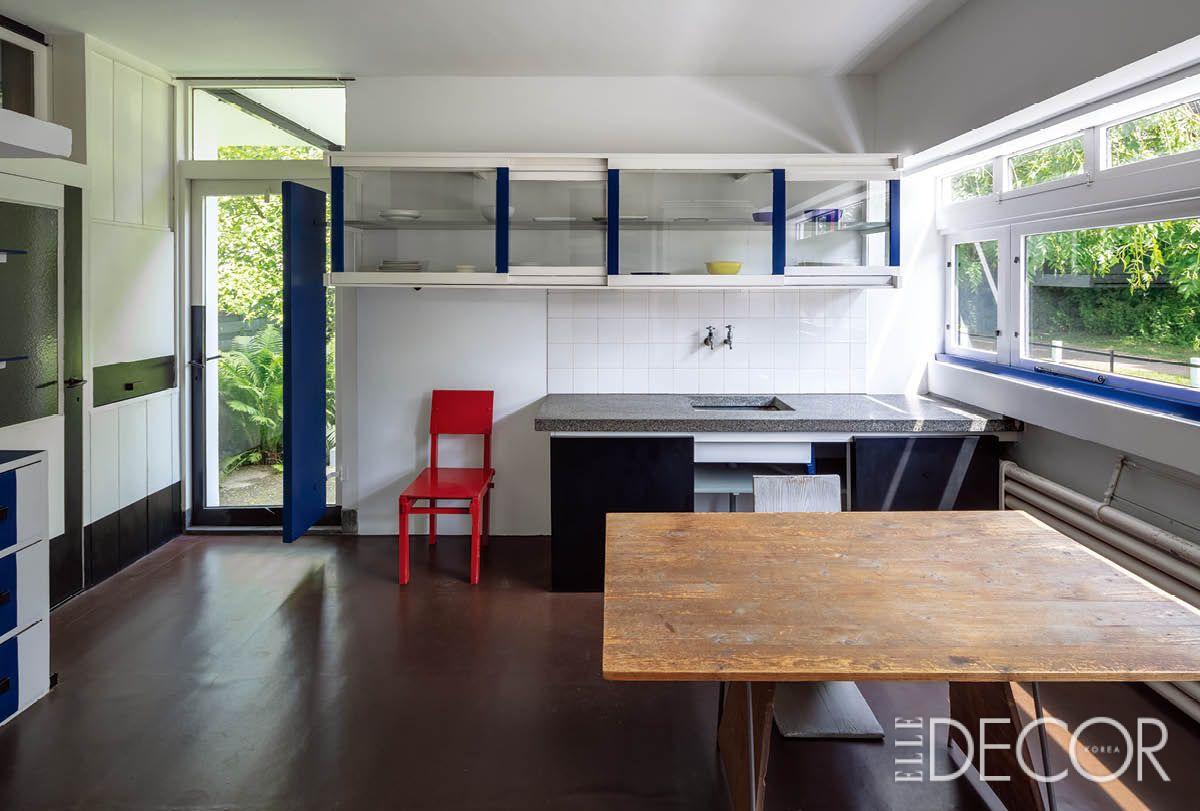 COURTESY OF RIETVELD SCHRÖDER HOUSE