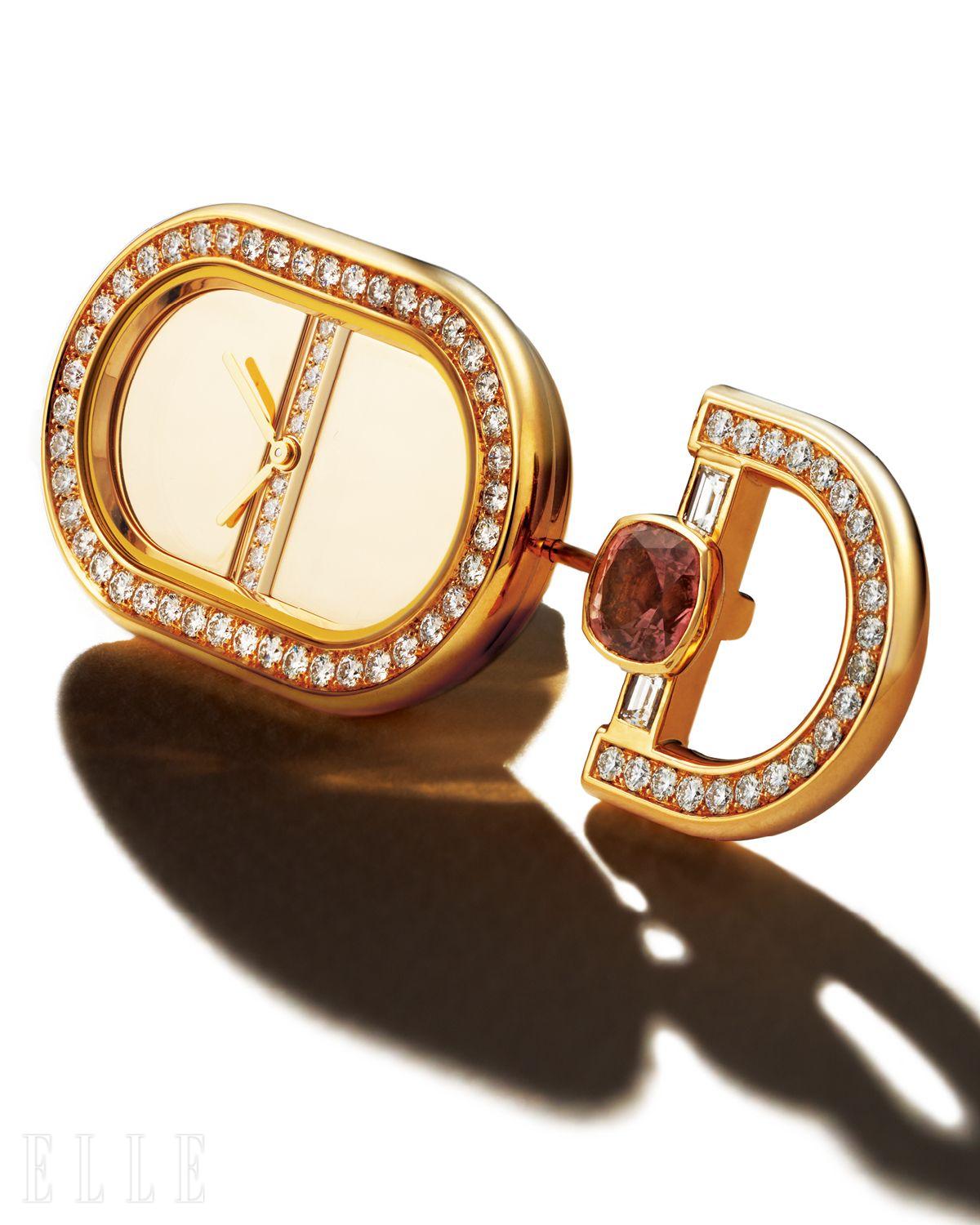 테라코타 투르말린을 중앙에 세팅한 마이용 리브르 브로치 워치는 가격 미정, Hermès Watch.