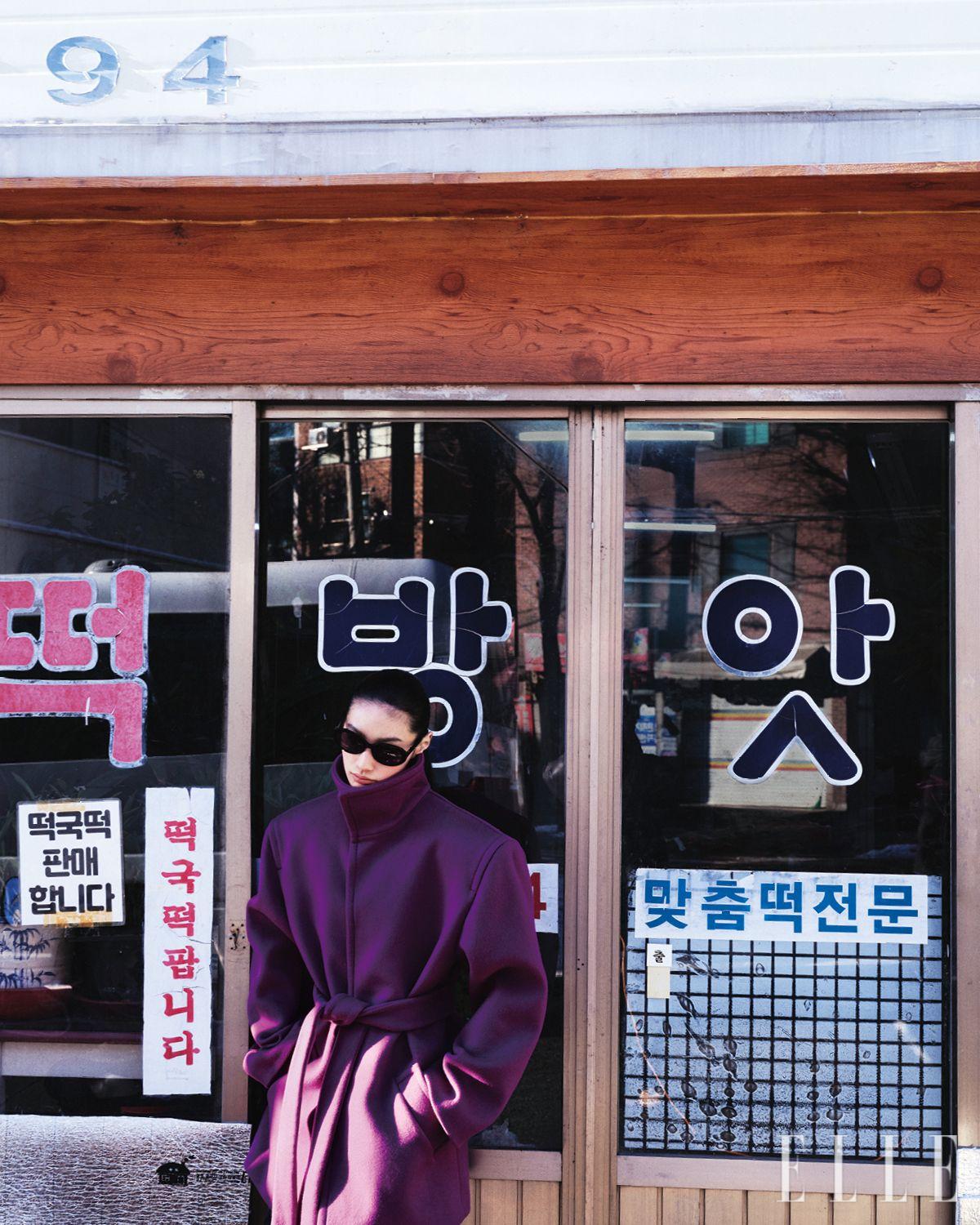 이미지 캡션 영역