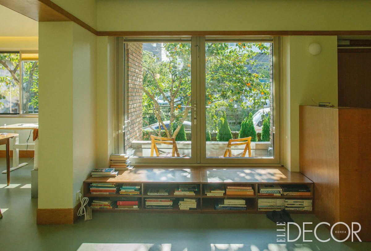 강릉 편집 숍 ‘오어즈’를 운영하는 부부를 위한 주택 리모델링 프로젝트. 두 사람이 좋아하는 나무와 연두색. 