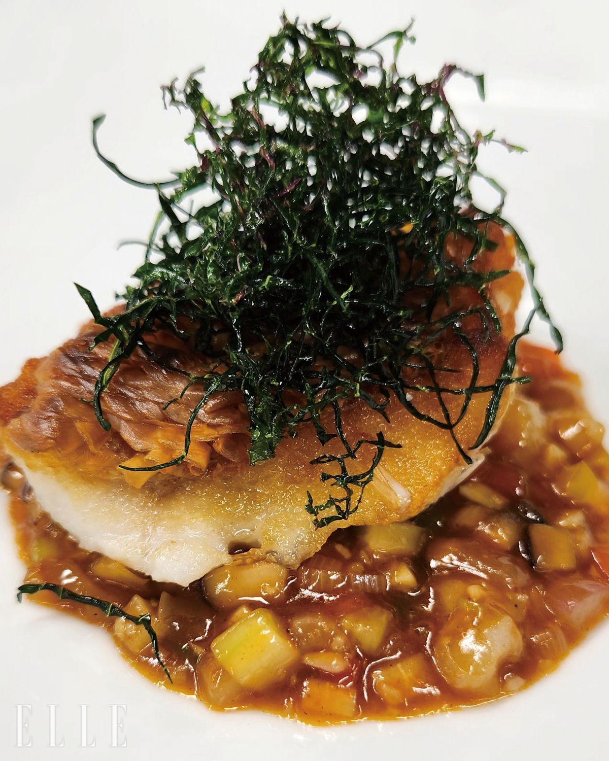 어향소스 옥돔구이.