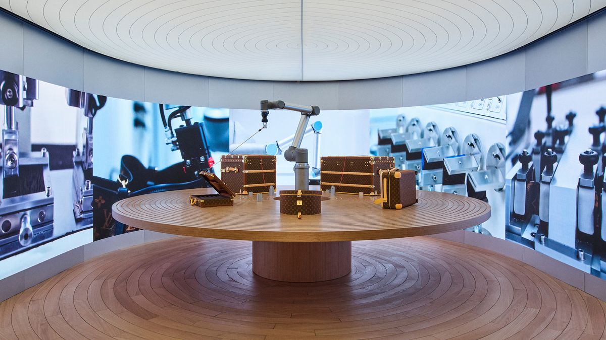 예술과 공학에 경의를 표하는 '테스트(Testing) 룸'