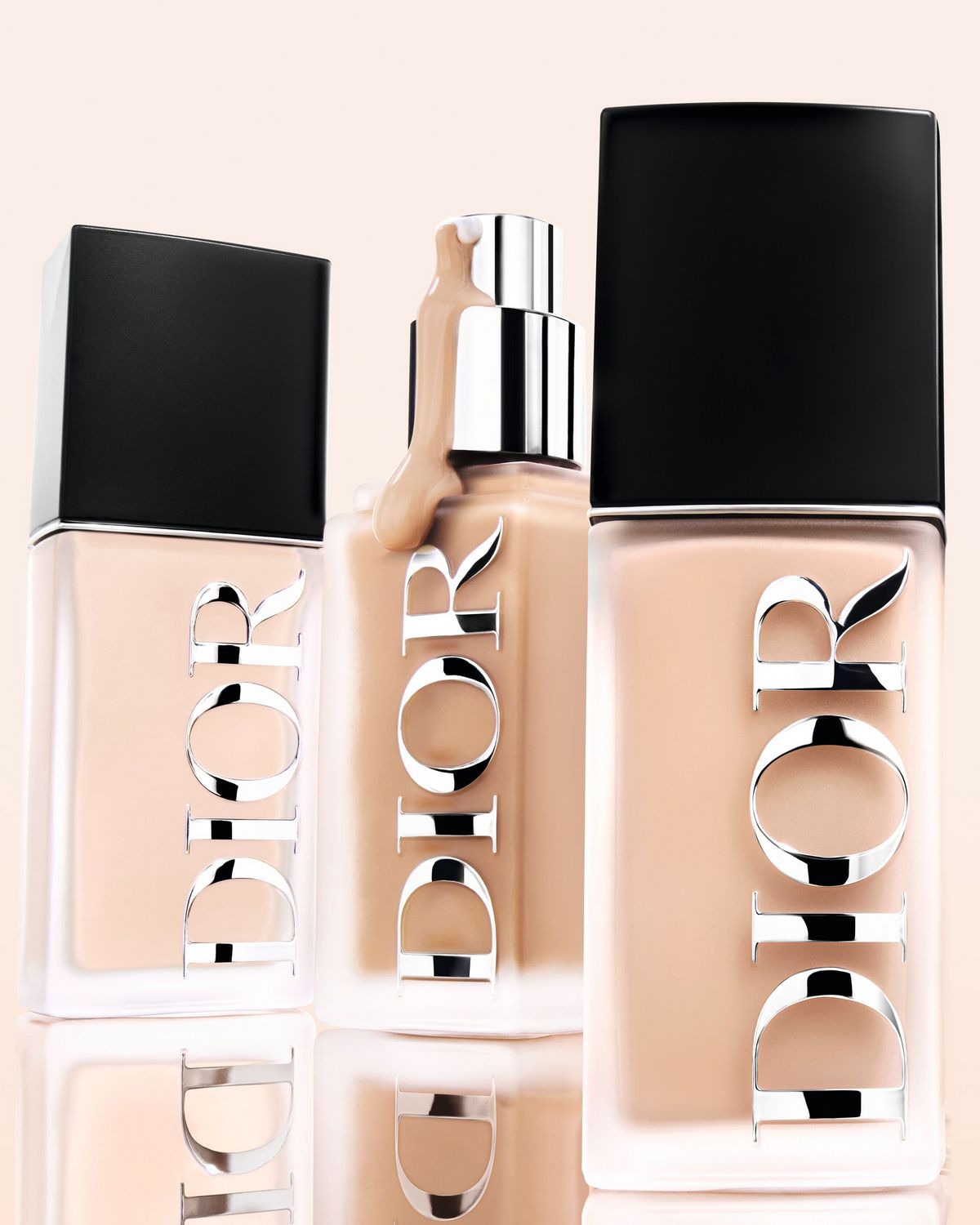 NEW 디올 포에버 스킨 웨어 퍼펙션 파운데이션 30ml 9만8천원대.