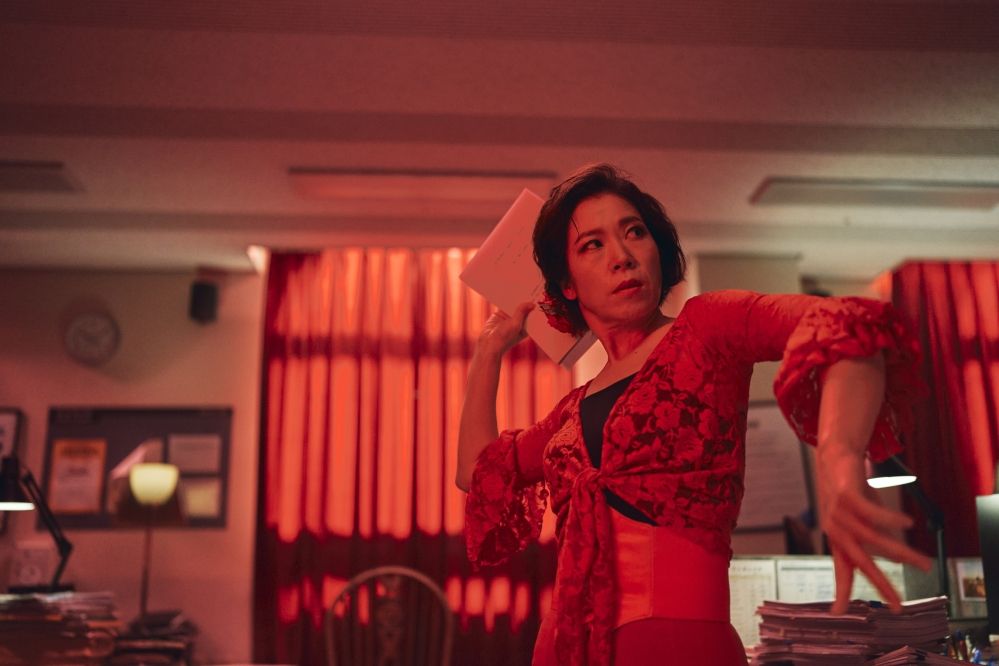 영화 <매드 댄스 오피스>