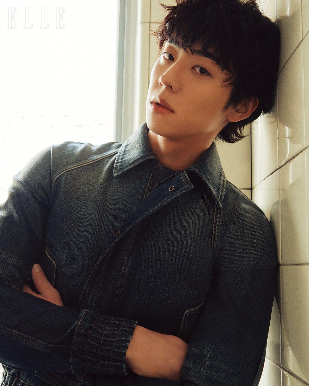 이미지 캡션 영역