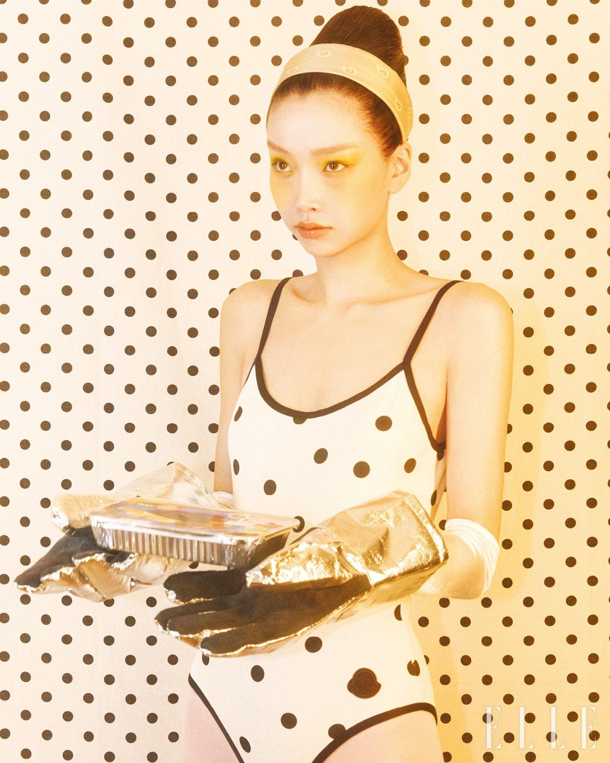 이미지 캡션 영역