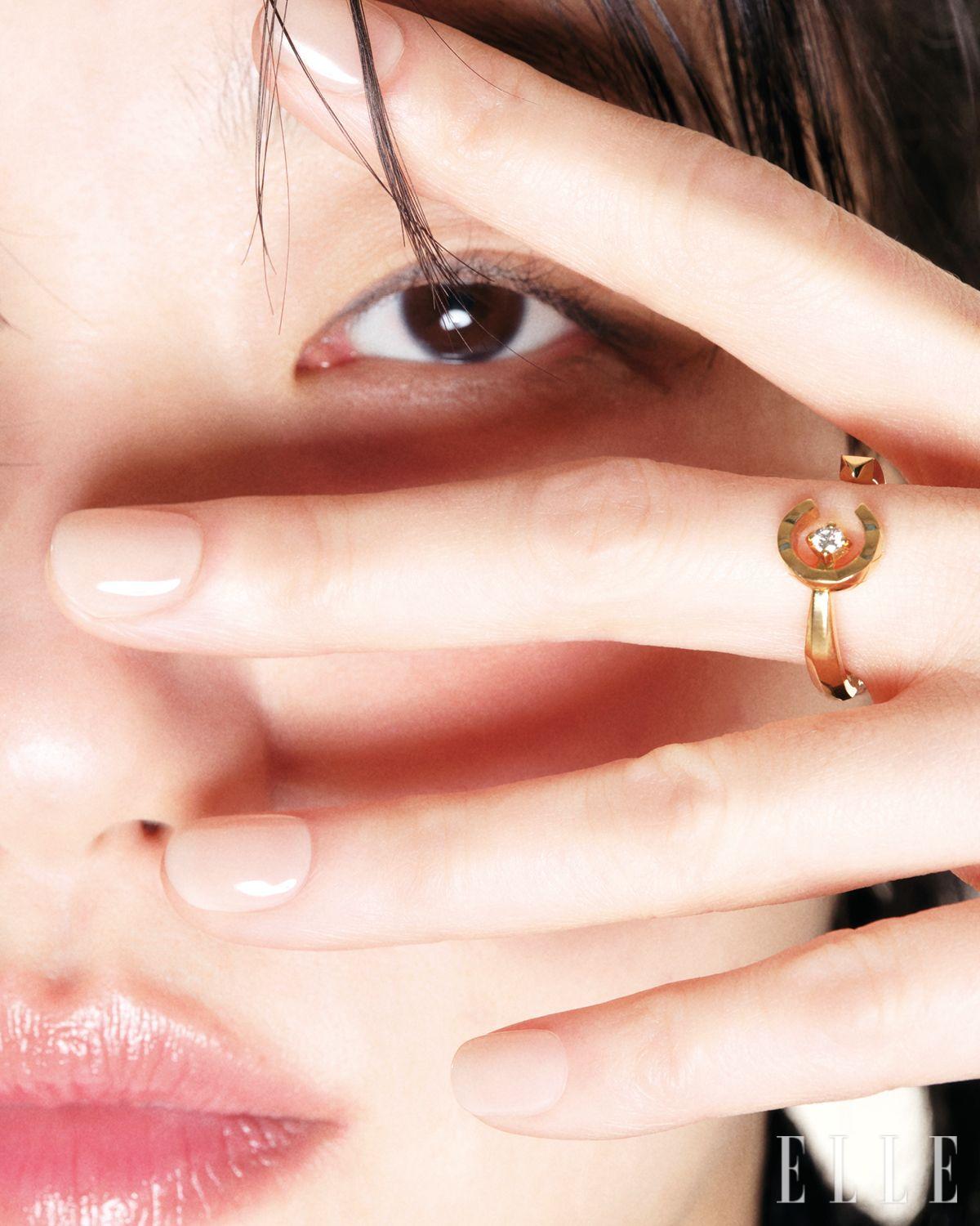 이미지 캡션 영역