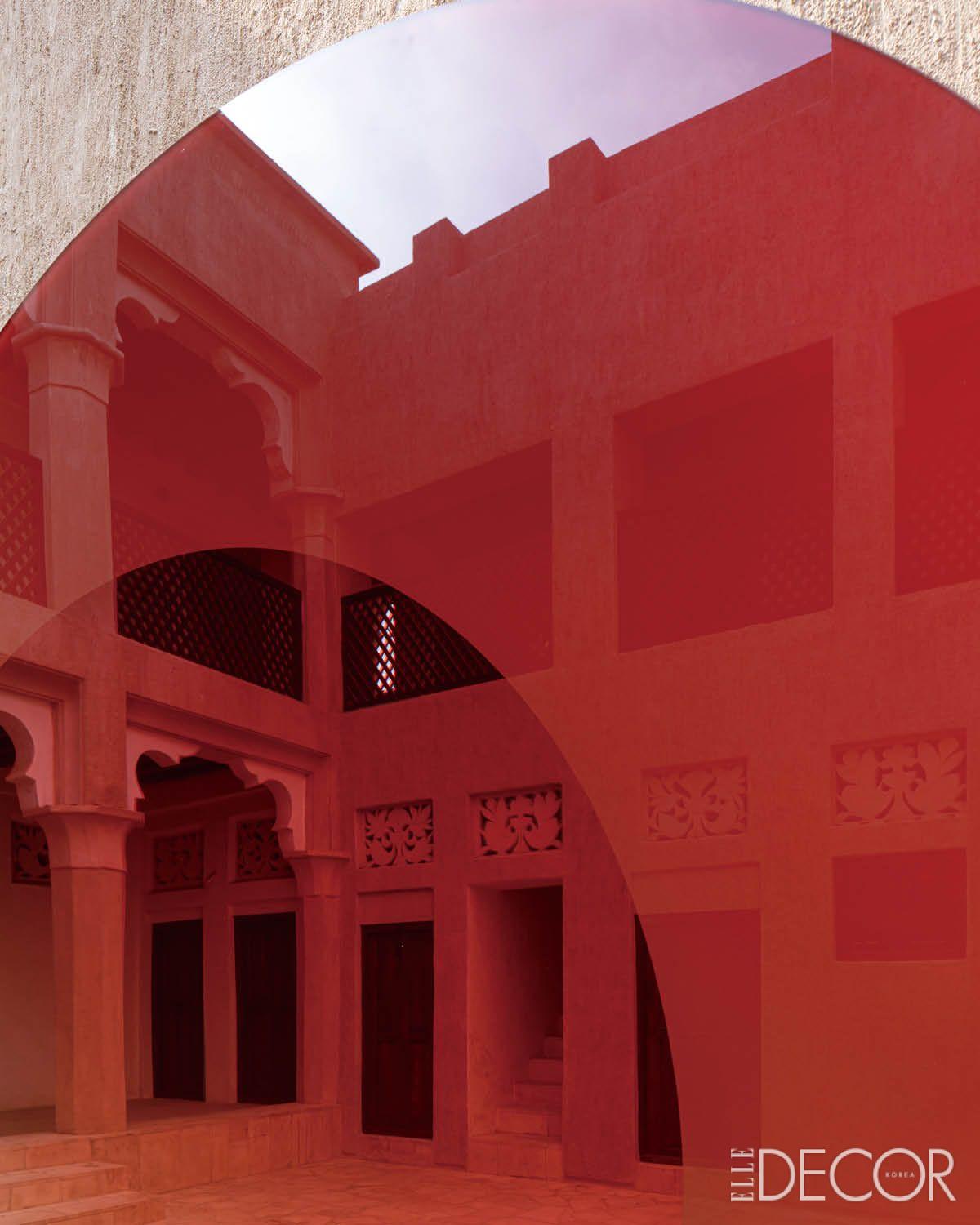 두바이에서 영감받은 ‘미라지(Mirage)’ 컬렉션. 갤러리 컬렉셔널(Gallery Collectional)과 협업한 프로젝트.