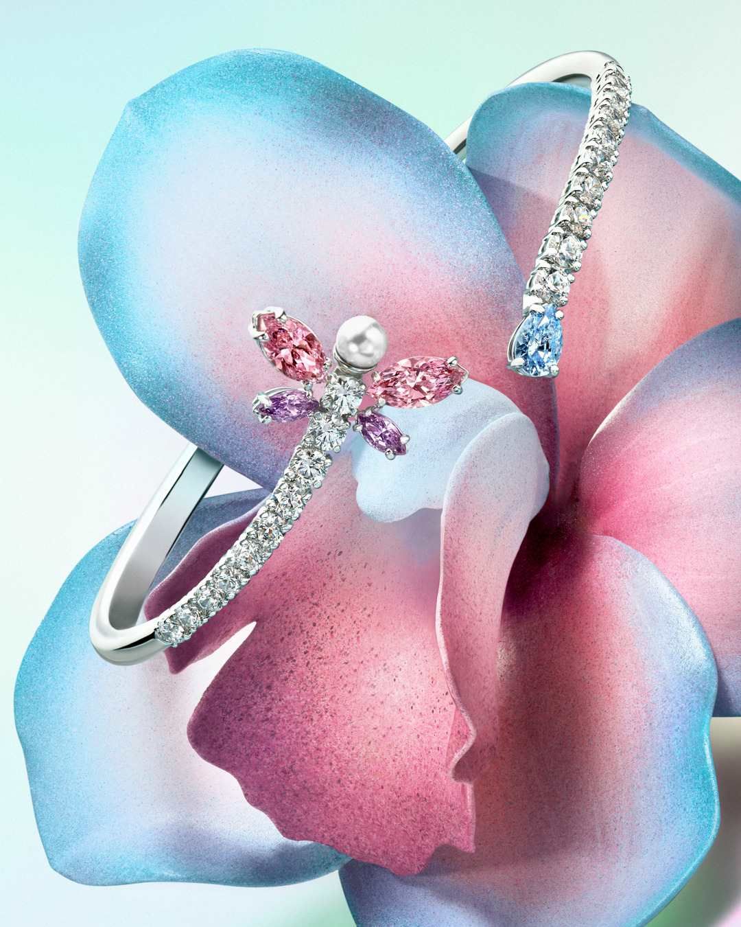 아리아나 그란데 캡슐 컬렉션 잠자리 모티프 뱅글.