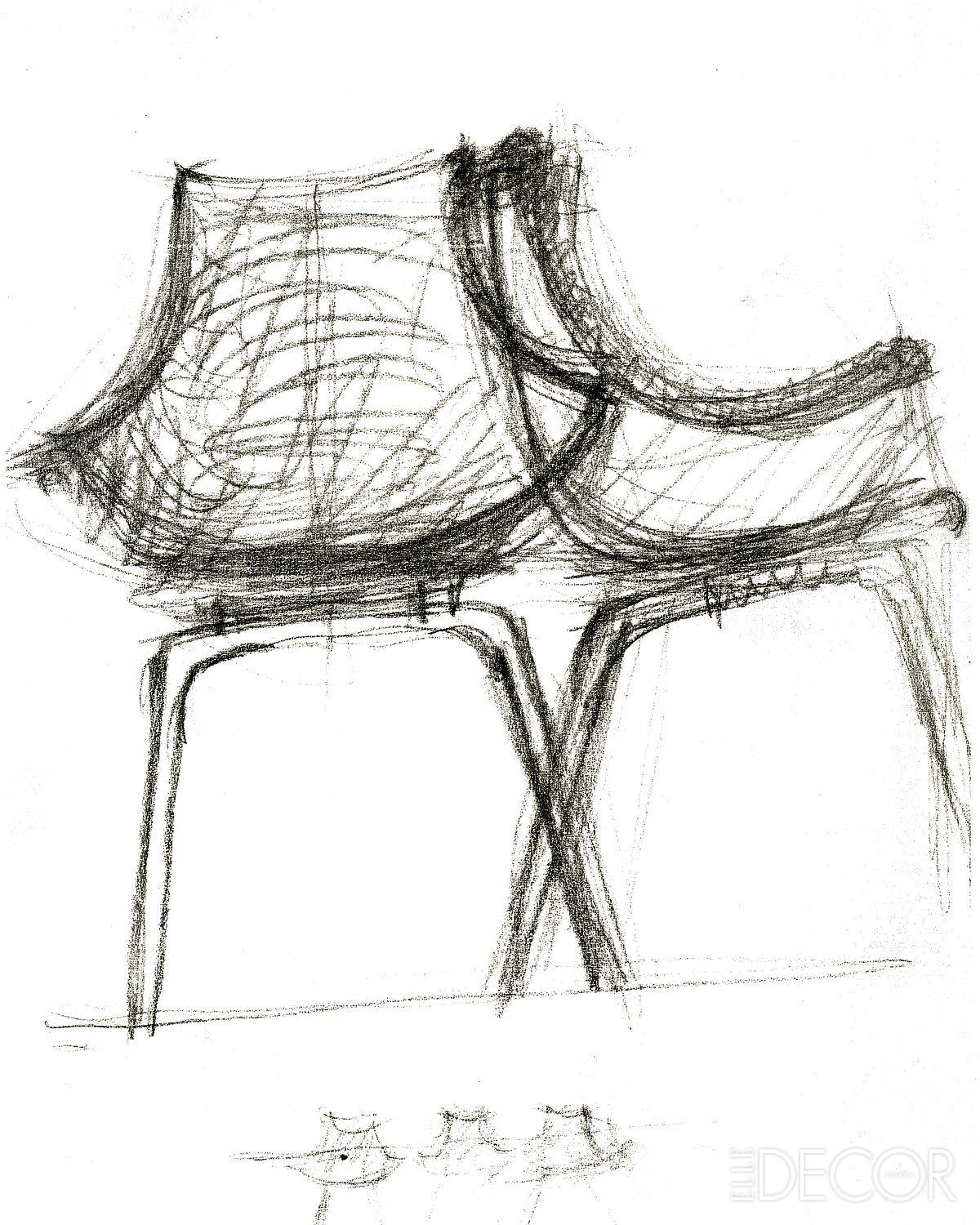 2004년 데 파도바를 위해 디자인한 모델로, 낮고 푹신해 소파 옆에 둬도 자연스럽다. 