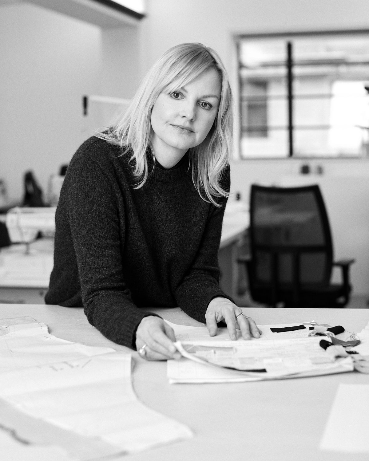 COS의 디렉터 카린 구스타브손