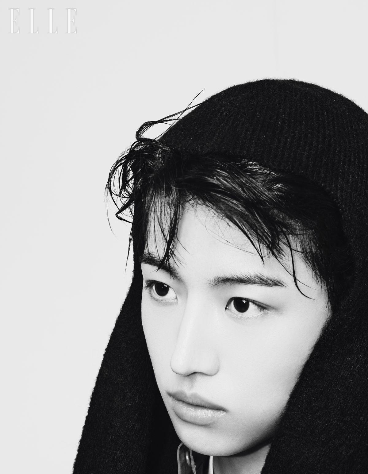 모자는 스타일리스트 소장품. 