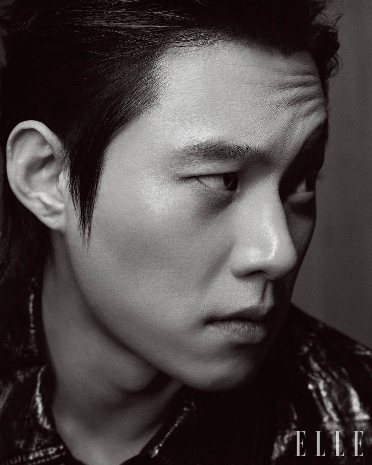 김성철이 입은 재킷은 Kimseoryong 