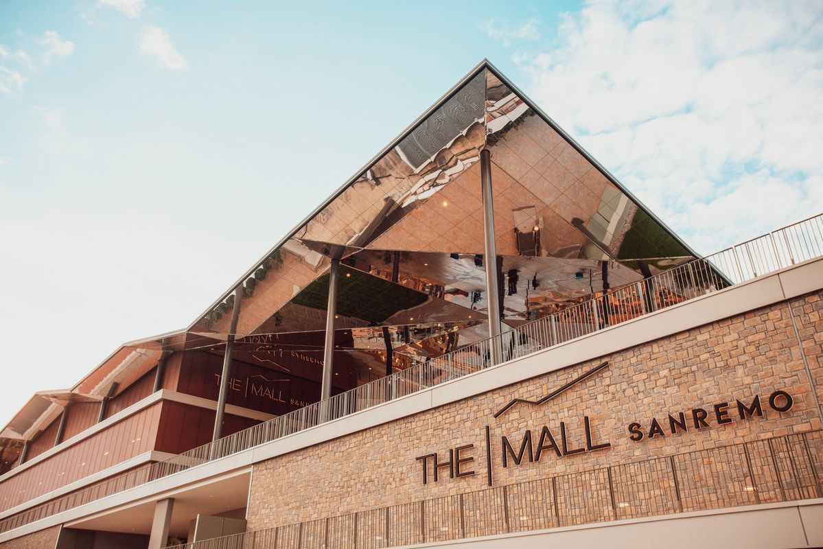 이탈리아 더 몰 산레모(The Mall Sanremo) 외관의 모습.