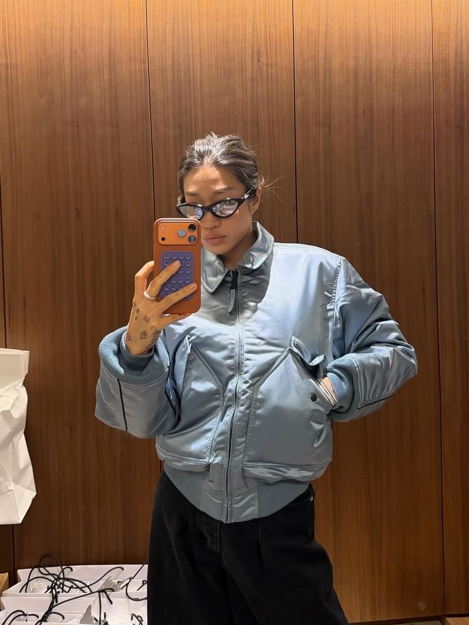 @peggygou_