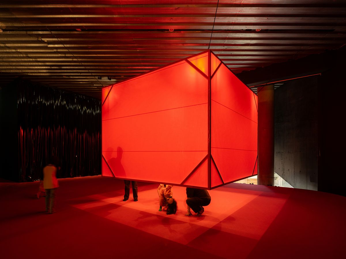 야마자키 츠루코, '빨강(Red)'