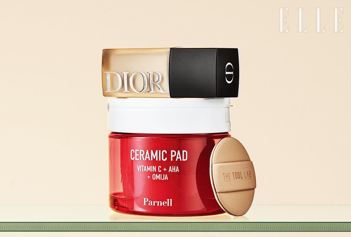 디올 포에버 스킨 웨어 퍼펙션 파운데이션, 0N, 9만8천원대, Dior Beauty. 아하 오미자 도자기 패드, 3만7천원, Parnell. 롱래스팅 텐션 퍼프 보송, 쿠션용, 2ea 1만원, The Tool Lab. 