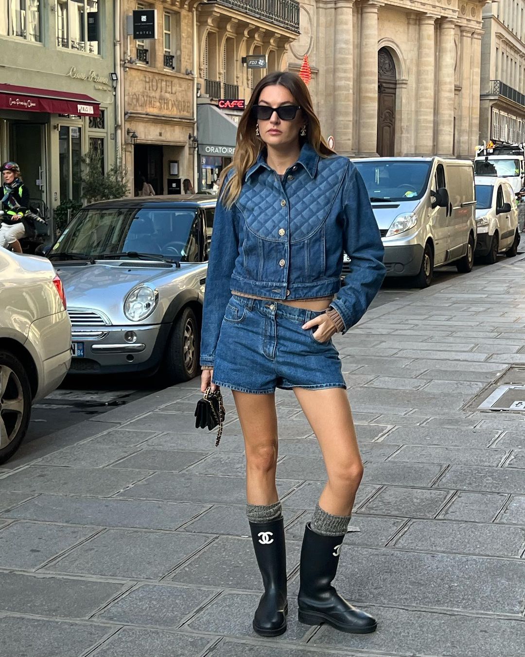 @camillecharriere
