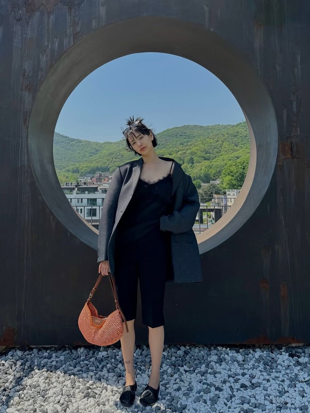 @jin_a_nana