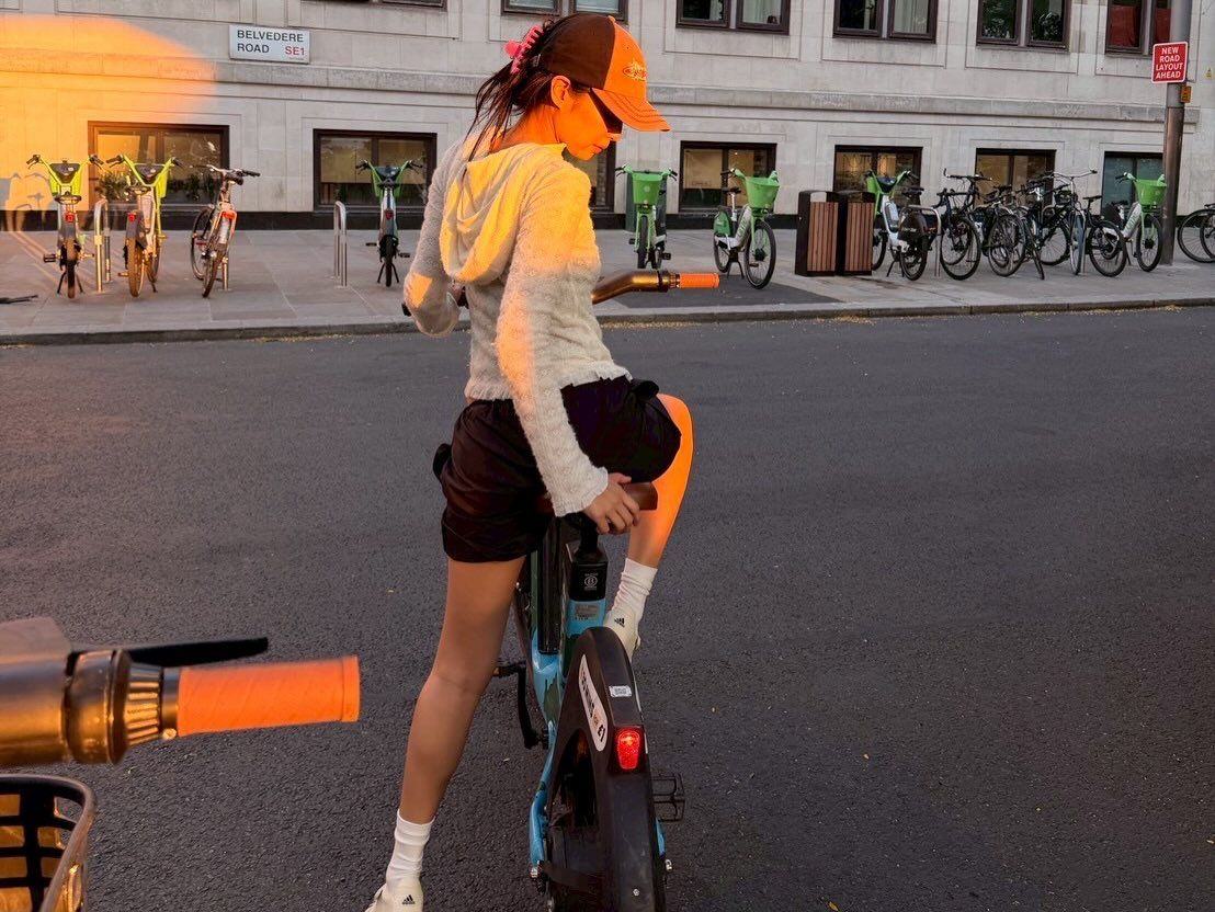 @jennierubyjane