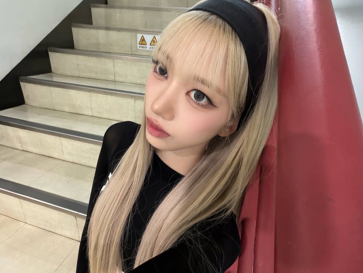 @meovv