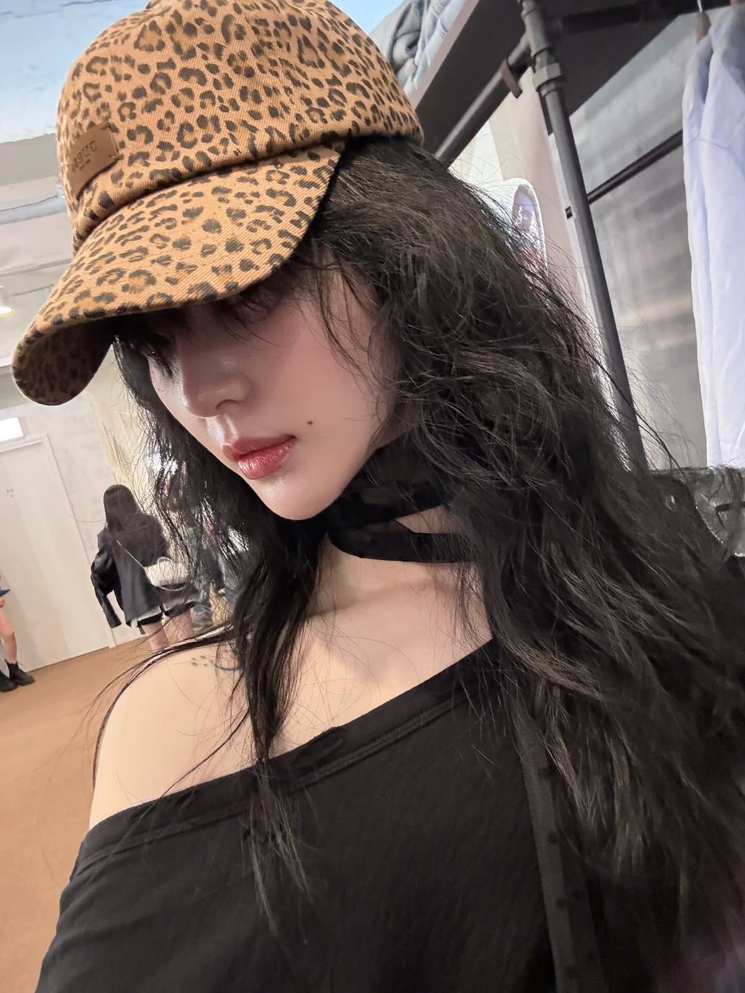 @057159_