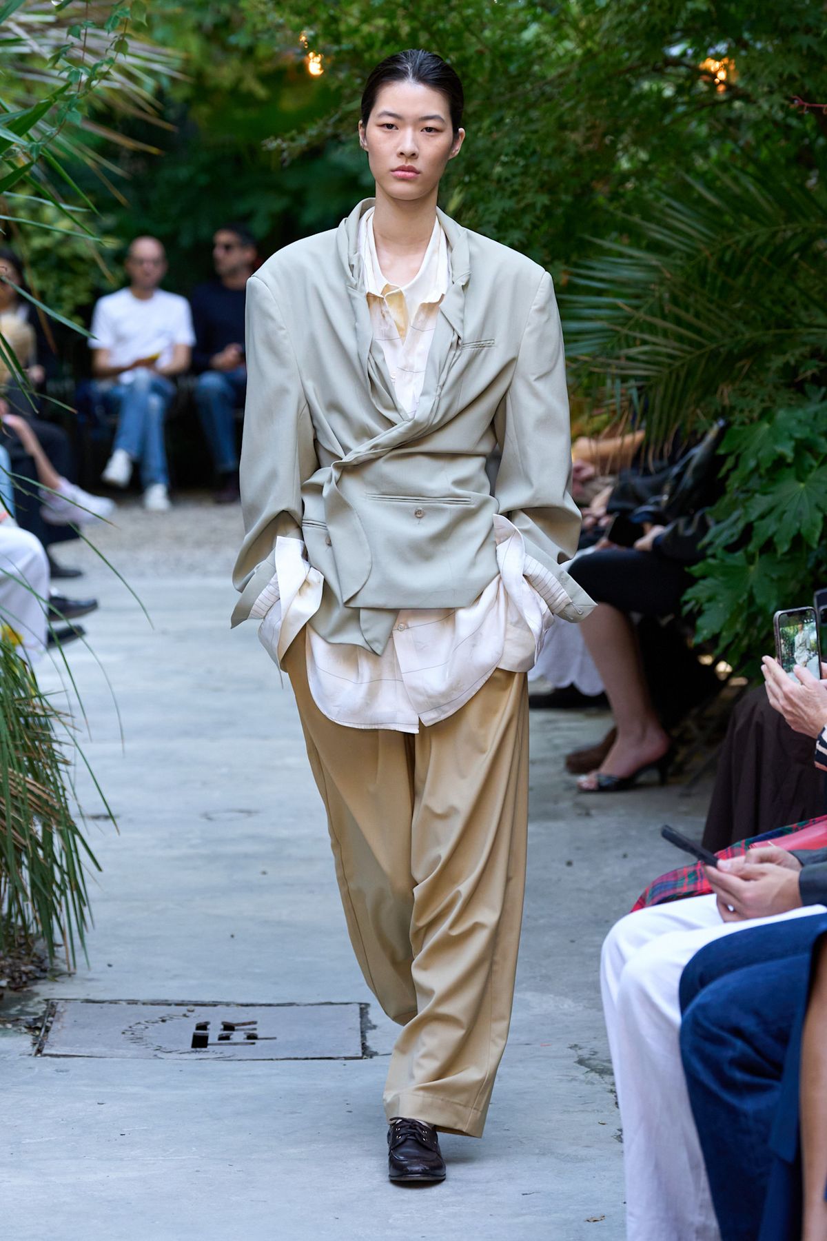 Act N°1 27 S/S