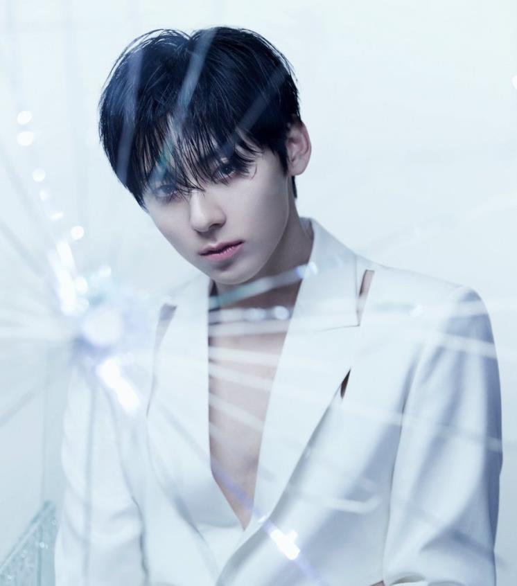 황민현 공식 SNS