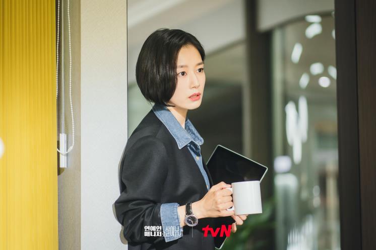 <연예인 매니저로 살아남기>의 ‘프로 일잘러’ 천제인 팀장 역의 곽선영 