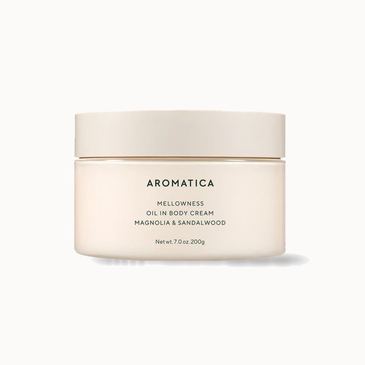 아로마티카 멜로우니스 오일 인 바디크림 매그놀리아 & 샌달우드 - 6가지 식물성 오일과 매그놀리아, 샌달우드, 재스민, 제라늄 등 향기로운 천연 에센셜 오일을 담은 건조한 피부용 보디 크림. 200mL 3만2천원. 