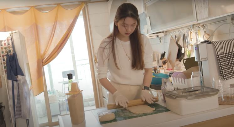 ‘참진경 Charm Jinkyung’ 유튜브 영상 캡처