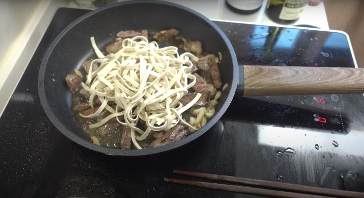 'the sootory 더수토리' 유튜브 영상 캡처