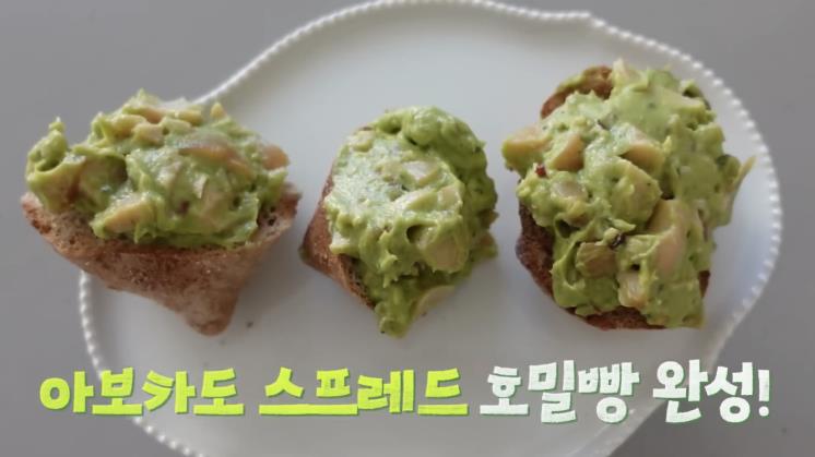 ‘한혜진 Han Hye Jin’ 유튜브 영상 캡처