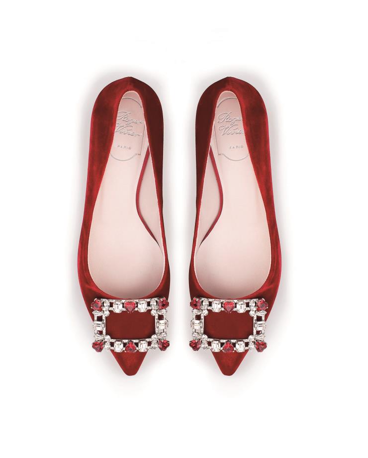 로저 비비에 제공